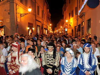 La serata medievale di Pergola