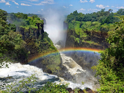 Cataratas Victoria en la frontera de Zambia y Zimbabue