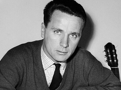 Maurice Jarre obtuvo reconocimiento mundial  cuando fue contratado para componer la banda sonora de la épica Lawrence de Arabia (1962)