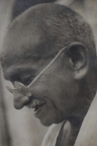 Mahatma Gandhi, ph. Rajni Kothari