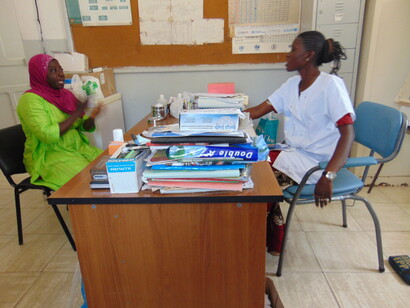 Atención médica en Niodior, Senegal
