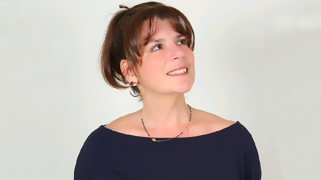 Podcaster Patricia Audrey Hakim delivers engaging and insightful content through her broadcasts