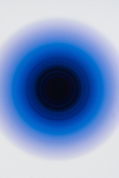 Oliver Marsden, Violet blue indien noir harmonic. Courtesy of Long-Sharp Gallery