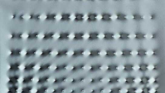 Enrico Castellani, Superficie argento, 2010, acrilico su tela, cm 60 x 80