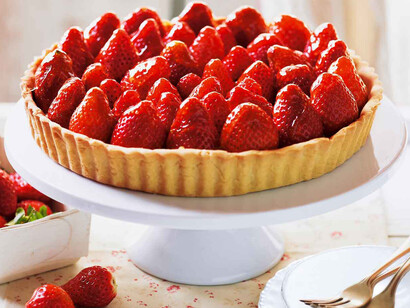 Sweet Strawberry Mascarpone Tart