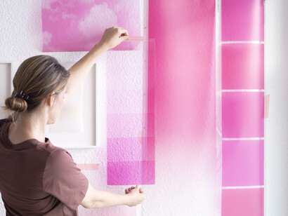 Inma Femenía en su estudio. Cortesía del Institut Valencià d’Art Modern. Foto por Cristina Caballero