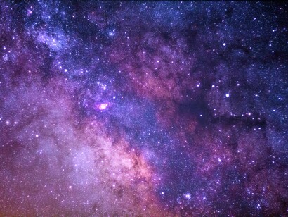 Echaba de menos mirar el cielo tanto como extrañaba escribir