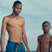 Rineke Dijkstra, Long Island, N.Y., USA, July 1, 1993, 1993. Courtesy of Museum Städel