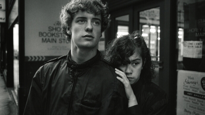 Mary Ellen Mark. Courtesy of Fahey/Klein Gallery