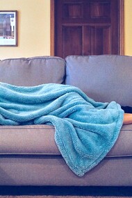 No contexto moderno, a ausência de necessidade de sair da zona de conforto contribui para problemas sociais, emocionais e psicológicos crescentes