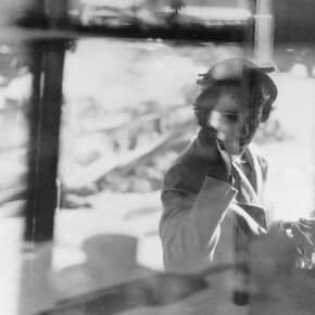 Saul Leiter, Exacta, 1948, Vintage gelatin silver print_20 x 31 cm