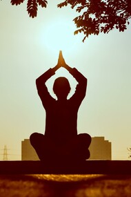 Meditation has shown a lot of benefits when it comes to relaxing the body and release all the stress