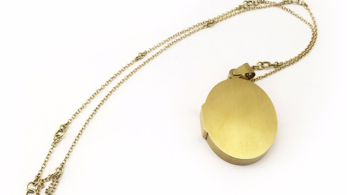 Dear Thing. Courtesy of Gallery S O