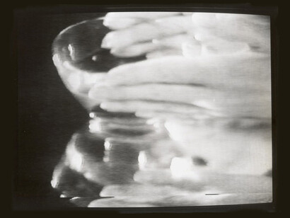"Re Dis Appearing" (1977), obra en video de Theresa Hak Kyung Cha