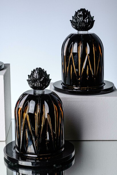 Cloche, black crystal, Gusev Crystal factory, 2024. Courtesy of the New Tretyakov Gallery
