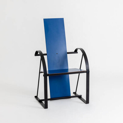 René-Jean Caillette, Pair of chairs, c. 1987. Courtesy of Demisch Danant Gallery