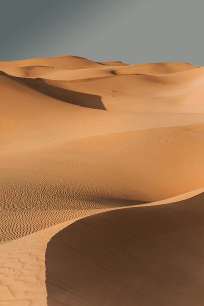 Imensidão do deserto e a possibilidade de encontrar uma fonte de respostas