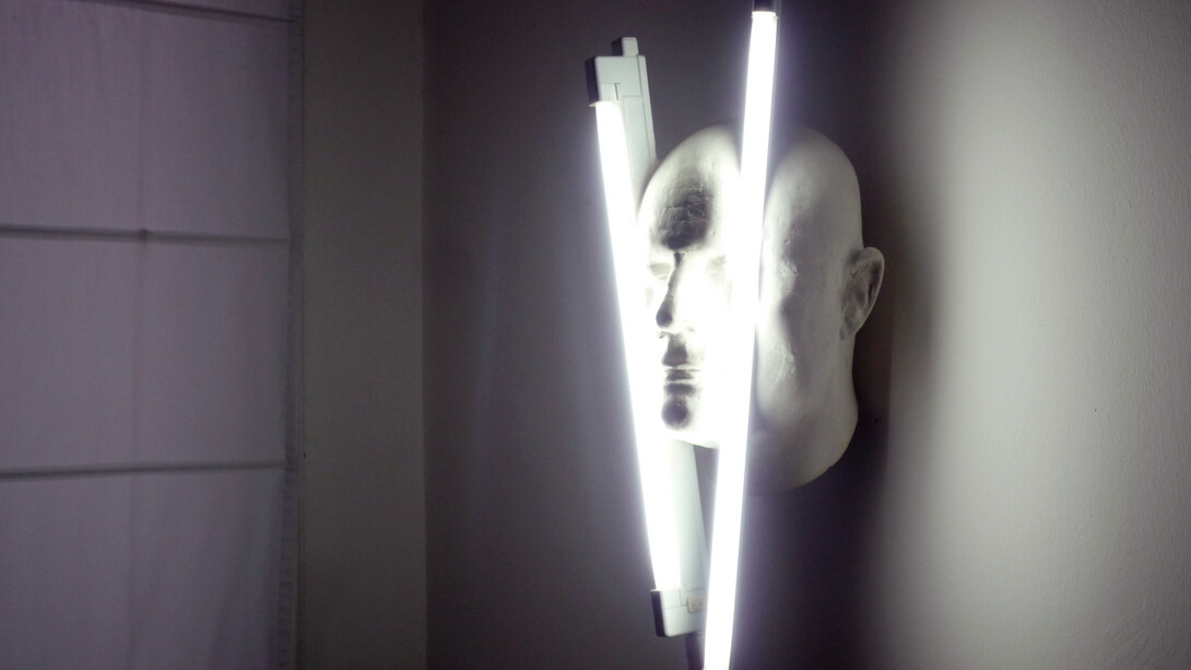 Bernardi Roig, Double-light on face, 2004