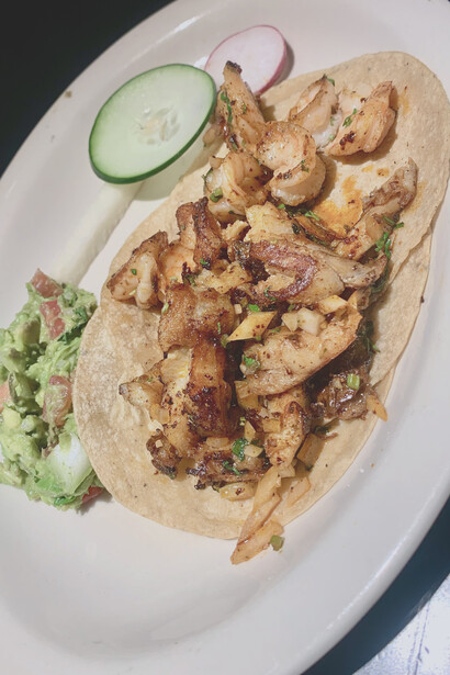 Comer tacos es una pasión arraigada a lo largo y ancho de México, durante todo el día y la noche, se disfrutan en el desayuno, el almuerzo, las meriendas y las cenas