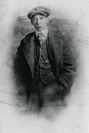 Jelly Roll Morton; before 1920; gelatin silver print; The William Russell Jazz Collection at The Historic New Orleans Collection, acquisition made possible by the Clarisse Claiborne Grima Fund