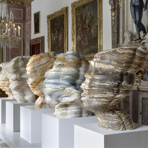 Tony Cragg, Untitled 2019, 2024 © DQS/Ghezzi/Bildrecht, Wien 2025