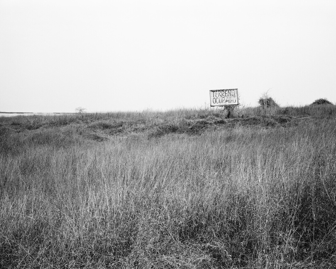 Jo Ractliffe (South African, born 1961)
Vacant plot near Atlantico Sul, 2007
From the series Terreno Ocupado
Inkjet print, 2015
On loan from the artist, courtesy Stevenson, Cape Town and Johannesburg
© Jo Ractliffe. Courtesy of Stevenson, Cape Town and Johannesburg