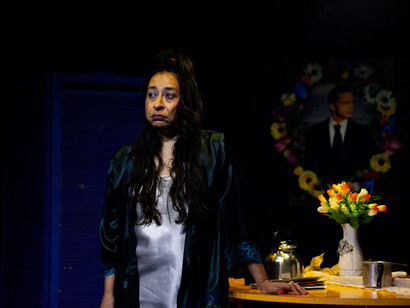 'Lo de Bernarda' es una obra de comedia ácida adaptada y dirigida por Vivian Luz Piemonte (Fotografía de Emiliano Sánchez)