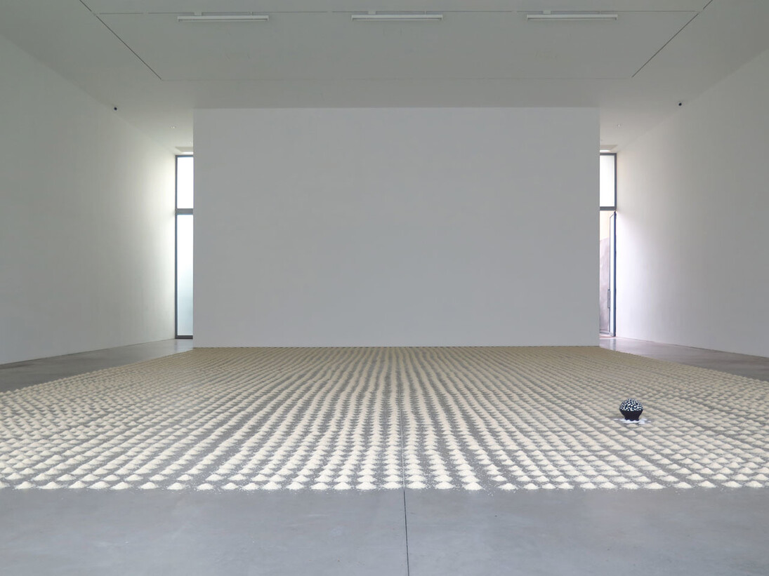 Anselmo, Laib e Spalletti, exhibition view, Galleria Lia Rumma