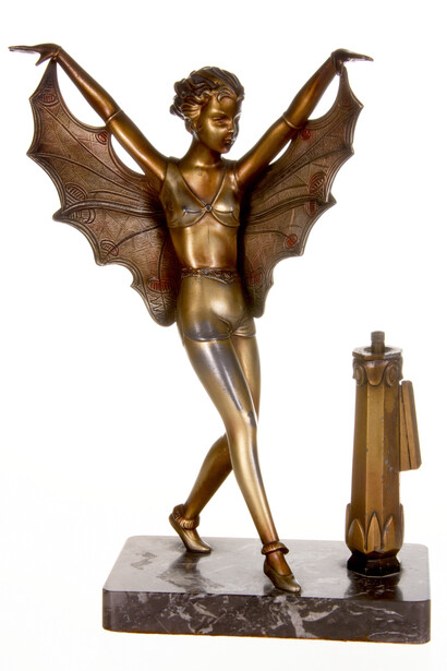 Streich-Tisch-Feuerzeug, Österreich, ca. 1920. Mit freundlicher Genehmigung des Museums für Kunst und Gewerbe Hamburg 