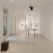 Various artists, El lado caliente [The warm side], exhibition view. Courtesy of Travesía Cuatro