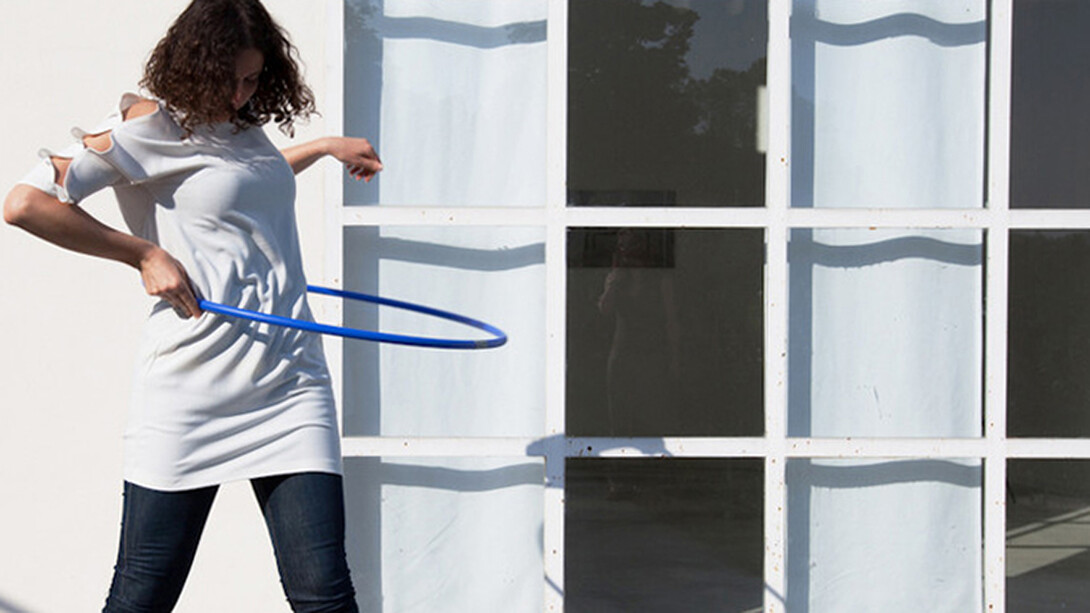 Virginia Zanetti, Infinito presente/hula hoop, 2012, foto Nicolò Burgassi