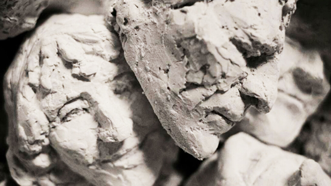 Head 2009, detail - plasterboard installation, 130x200x200 Courtesy Zoé Rumeau et Laure Roynette Gallery