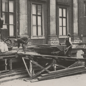 Construction du dépôt à l'épreuve des bombes du Mauritshuis, octobre 1939. Avec l'aimable autorisation du Mauritshuis