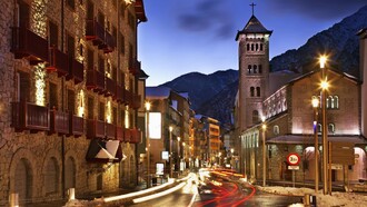 Andorra è un gioiello nascosto tra i Pirenei, dove storia, natura e modernità si incontrano