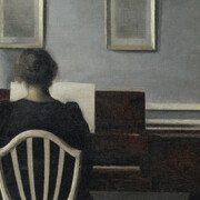 Vilhelm Hammershøi, Interior con mujer al piano (detalle), Strandgade 30, 1901. Cortesía del Museo Nacional Thyssen-Bornemisza
