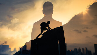 Le risorse umane consentono di trovare la direzione corretta, in cui l’umanità prorompe nelle fabbriche, nei magazzini, nei negozi e negli uffici