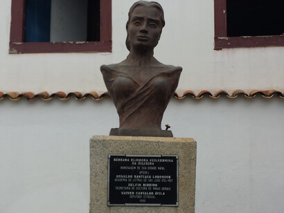 A antiga casa de Bárbara Heliodora é hoje a Secretaria Municipal de Cultura e Turismo, o CAT de SJDR, a Biblioteca Municipal e uma loja de artesanato, em São João Del-Rei, Minas Gerais, Brasil. Foto de Marcos O