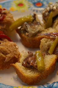 Pintxos at tavern. Ph Genevieve Northup