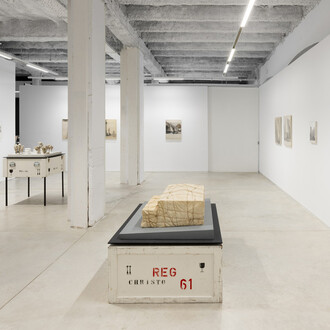 Christo & Jeanne-Claude, The architecture of the unbuilt, exhibition view. Courtesy of Prats Nogueras Blanchard