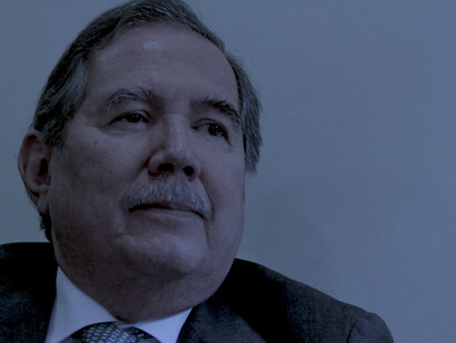 Poco antes de que estallaran las protestas, el malestar creciente de la sociedad colombiana obligó al cese de Guillermo Botero, ministro de Defensa