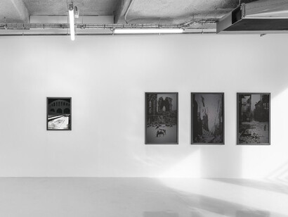 Jean-Marc Cerino, Effondrement et tremblements, vue d'exposition. Avec l'aimable autorisation de la Galerie Sator