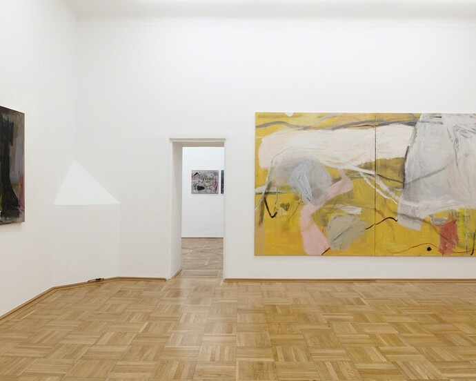 Alice Attie, Karin Sander and Jongsuk Yoon. Courtesy of Galerie nächst St. Stephan