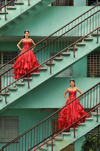 Frank Thiel - Kiara Isabel & Karla Amelia Soliño González, La Habana, Plaza de la Revolución, Nuevo Vedado