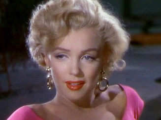 Una mujer que tuvo el grandísimo mérito, , de rendir el mundo a sus pies. Marilyn Monroe en 1953. Film Niagara, dirigido por Henry Hathaway, Cataratas del Niágara, EE.UU.
