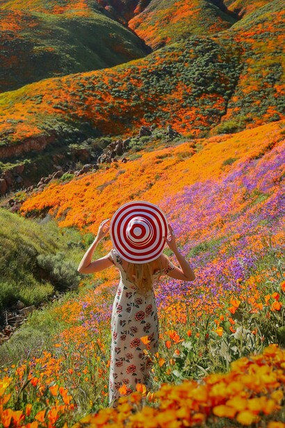 Una passeggiata nella natura, vedere un’amica/amico, ascoltare musica o leggere un buon libro sono momenti preziosi che puoi avere