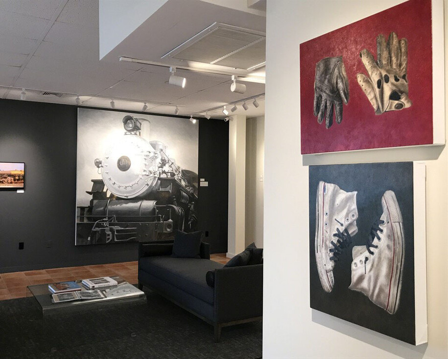 Big Art. Small canvas. Courtesy of RJD Gallery 