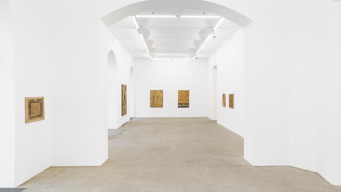 Christine Gironcoli, Absicht und zufall, exhibition view. Courtesy of Galerie Elisabeth & Klaus Thoman