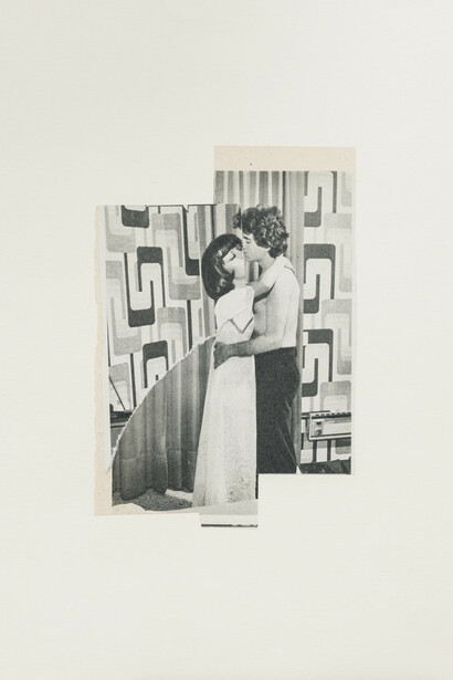 John Stezaker, Kiss V (Photoroman), 1977    
Collage, 15.3 x 10.3 cm | 6 x 4 in.   © John Stezaker. Courtesy The Approach, London. Photo: Damian Griffiths.
