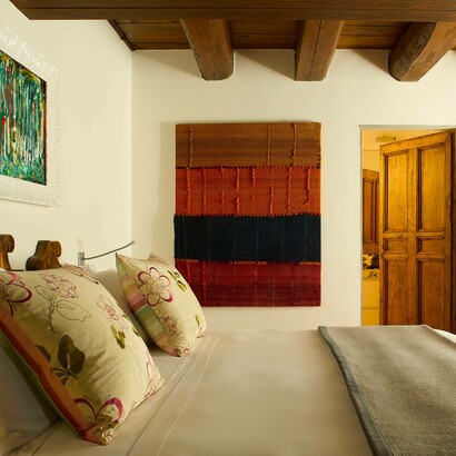 Camera da letto a Palazzo delle Pietre, Roma, Italia