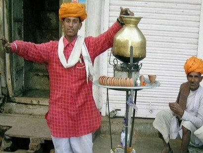 La preparazione di un buon Masala Chai